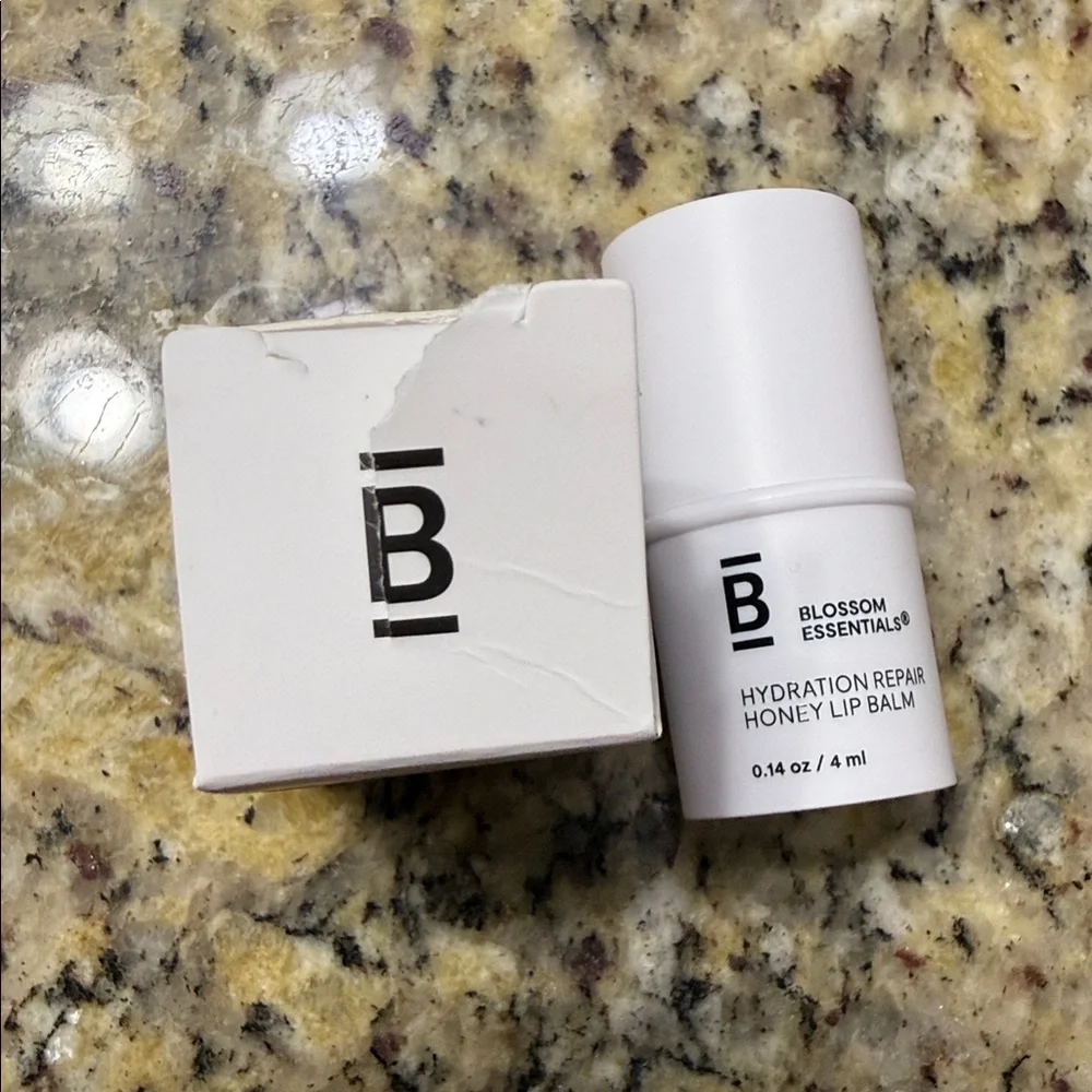 Blossom Essentials Hydration Repair Honey Lip Balm Organic Manuka Sea Buckthorn